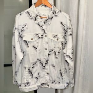 Peach Love California Women's White Denim Jean Jacket / Size Medium